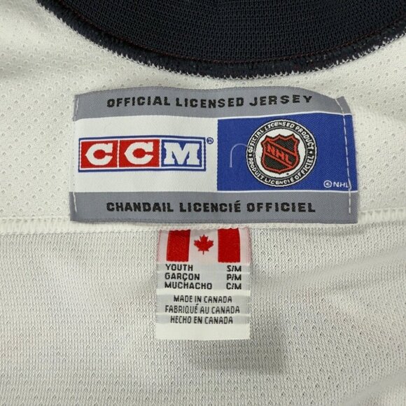 CCM Vintage Vancouver Canucks Hockey Jersey Youth Size S - Picture 13 of 15